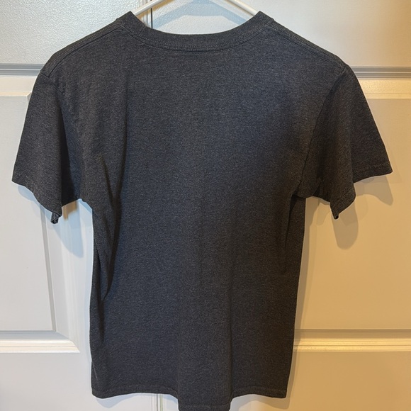 Vans gray tshirt - Picture 4 of 5